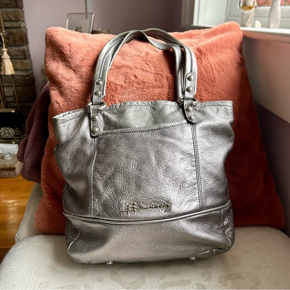 B.Makowsky Gray Metallic Pebble Leather Shoulder Bag - Picture 1 of 16